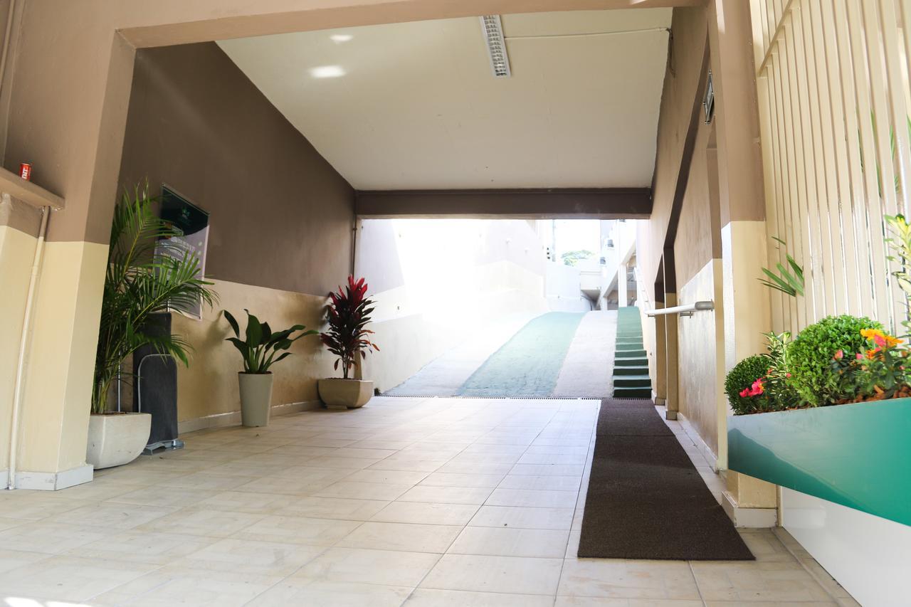 Hotel Vale Das Artes Embu Bagian luar foto